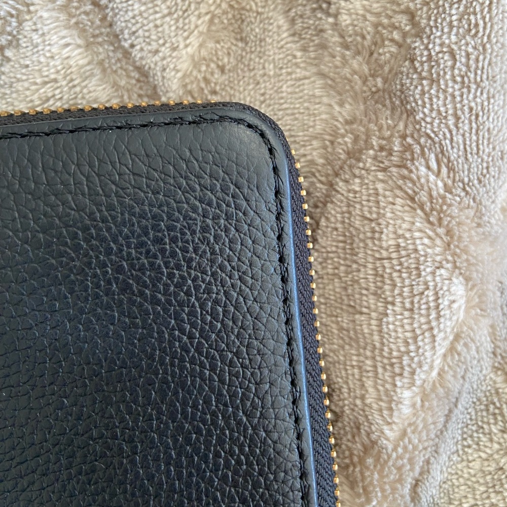 Kate Spade Black Lena Large Continental Wallet - Picture 2 of 5